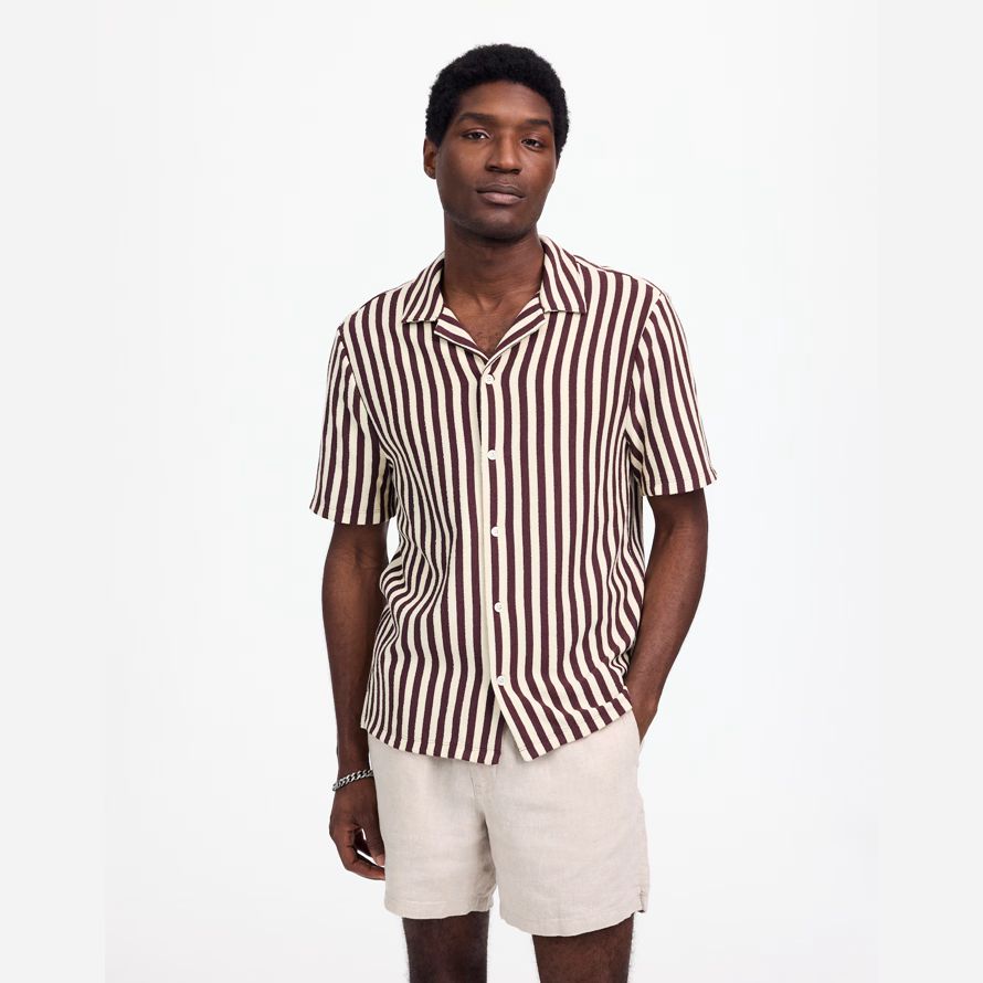 madewell the textured knit camp-kragen herren t-shirts burgund beige