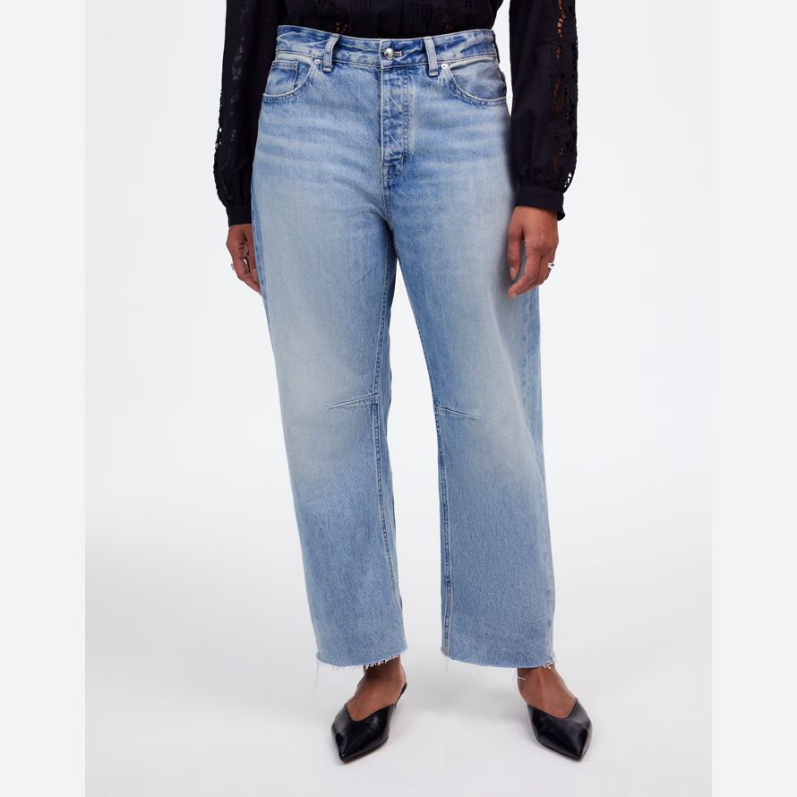 light blue madewell dem curvy schossen barrel-leg womens jeans