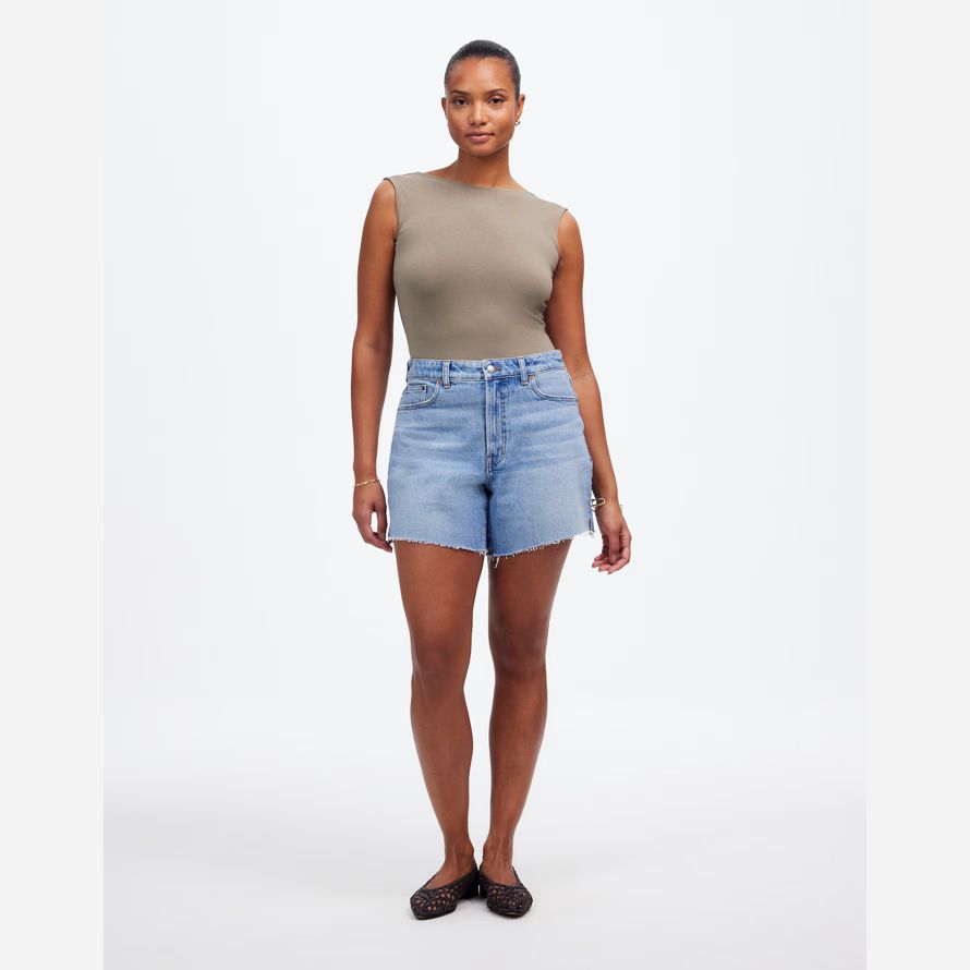 light blue womens madewell dem curvy perfekte vintage-mid-länge denim shorts